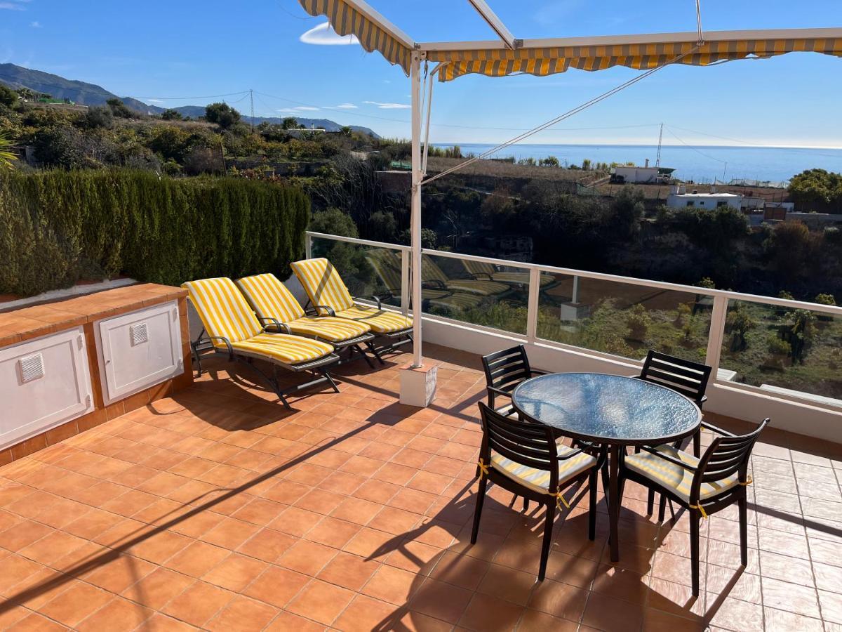Delightful Burriana House With Magnificent Beach & Sea Views. Нерха Екстериор снимка